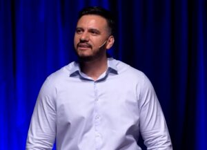A photo of Gerardo Lopez